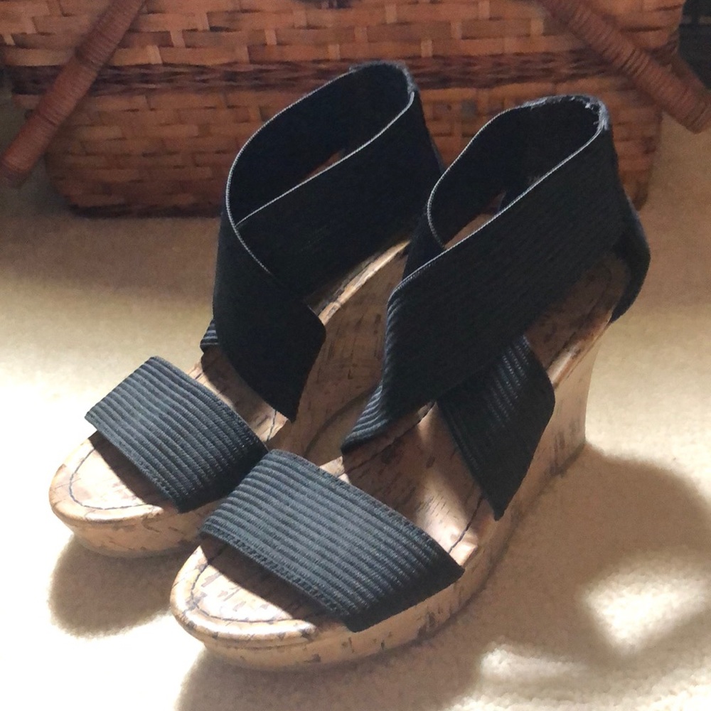 ANA Wedges